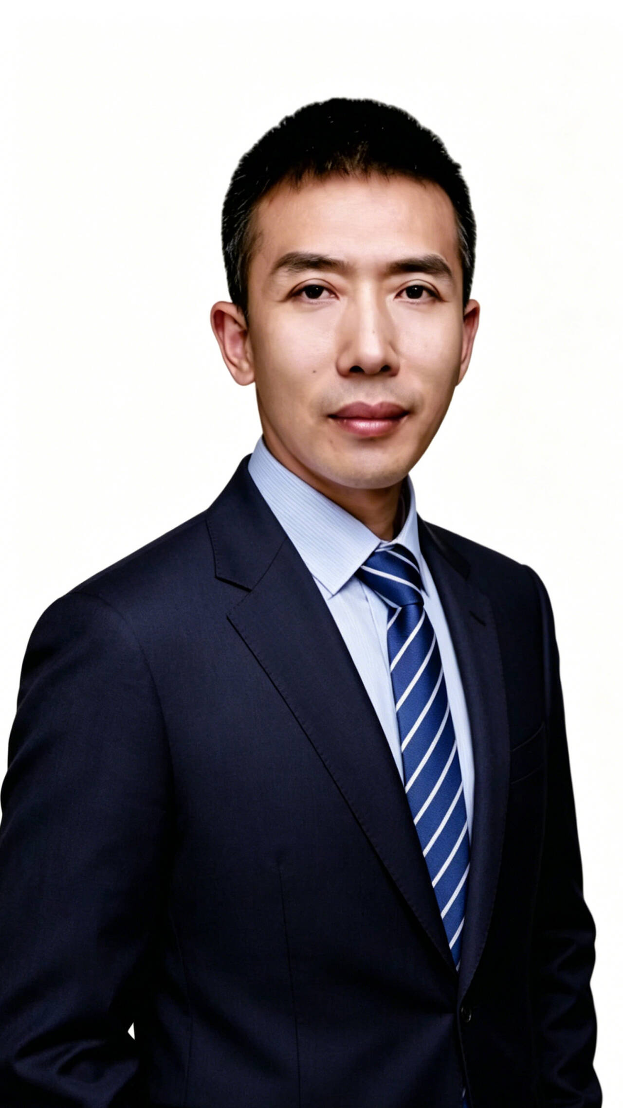 李国平